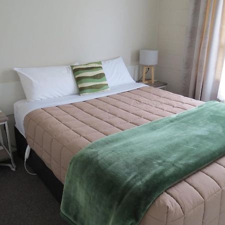 Culverden Court Motel エクステリア 写真