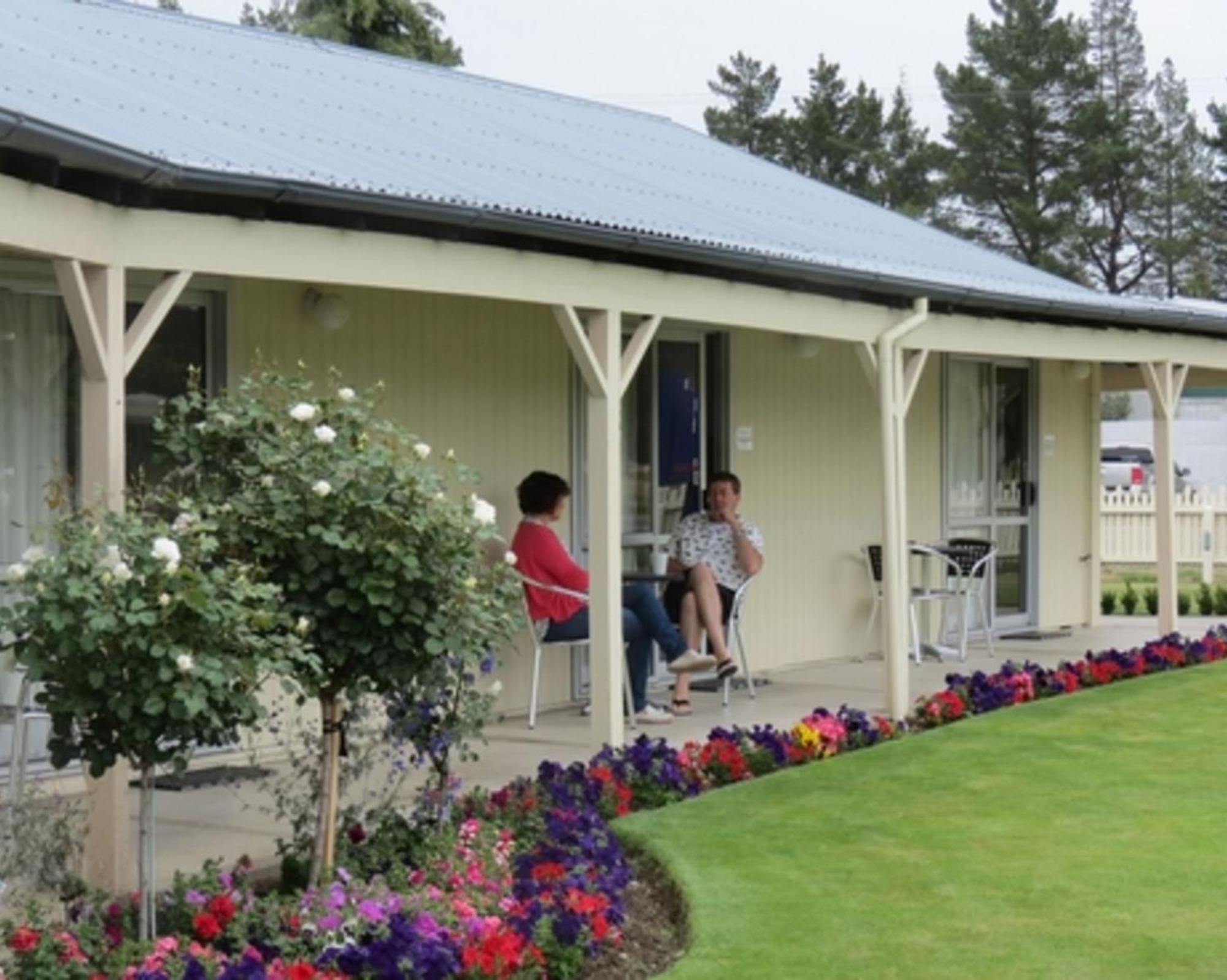 Culverden Court Motel エクステリア 写真