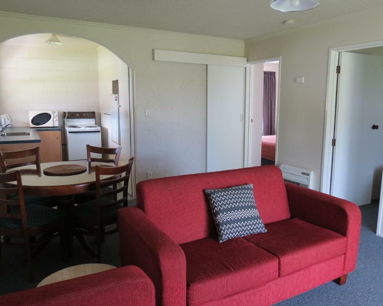 Culverden Court Motel エクステリア 写真
